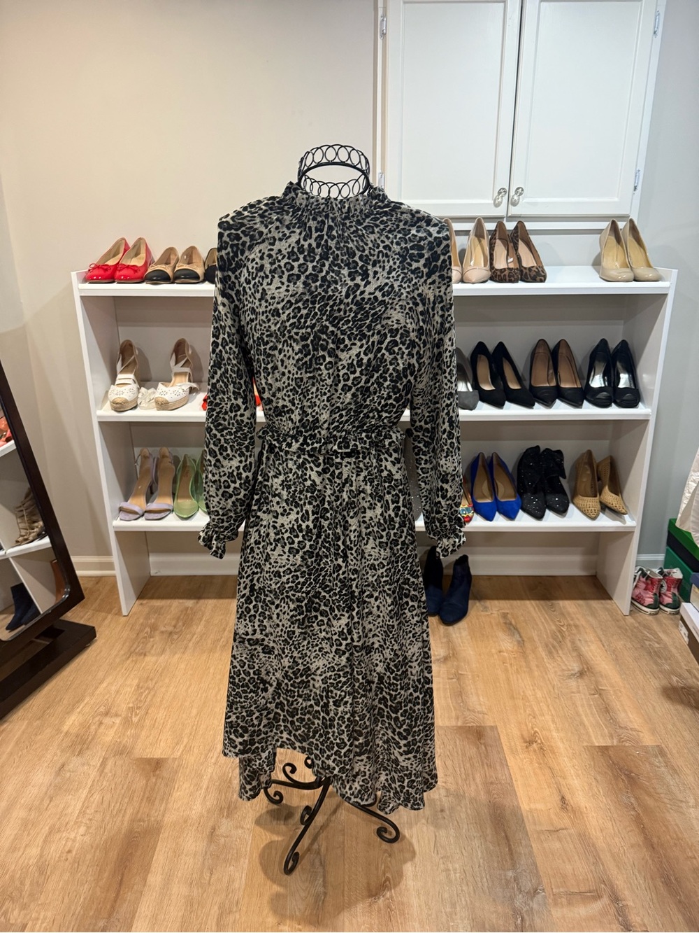 Banana Republic Black and Gray Leopard Print Long Sleeve Midi Dress
